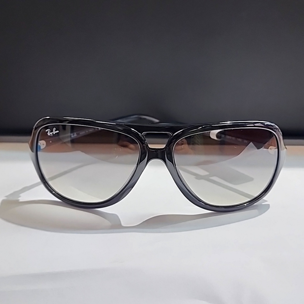 Ray-ban sunglasses